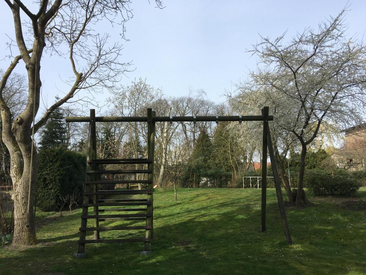 Ferienwohnung Kastanienblick Oder Parkblick, Oder Unser Radlerzimmer! Ziethen  Εξωτερικό φωτογραφία